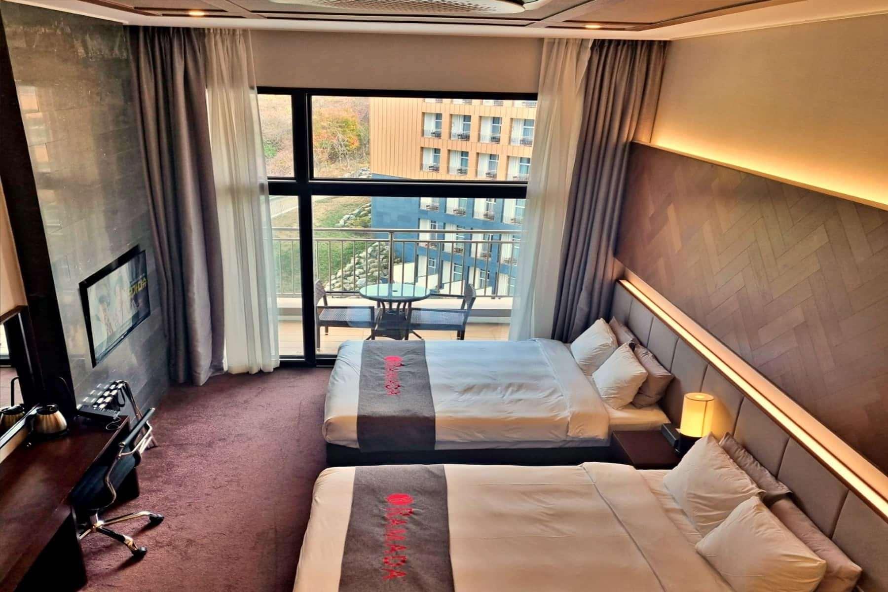 Ramada Hotel & Suite By Wyndham Gangwon Pyeongchang Exterior foto